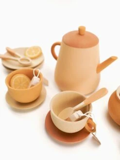Handmade Wooden Tea Set - Flower -Toys Selection 09e9dd9250c4c338df072b2e5559d7fbc60cf5ab38861b98f507c56268abe018 jpeg