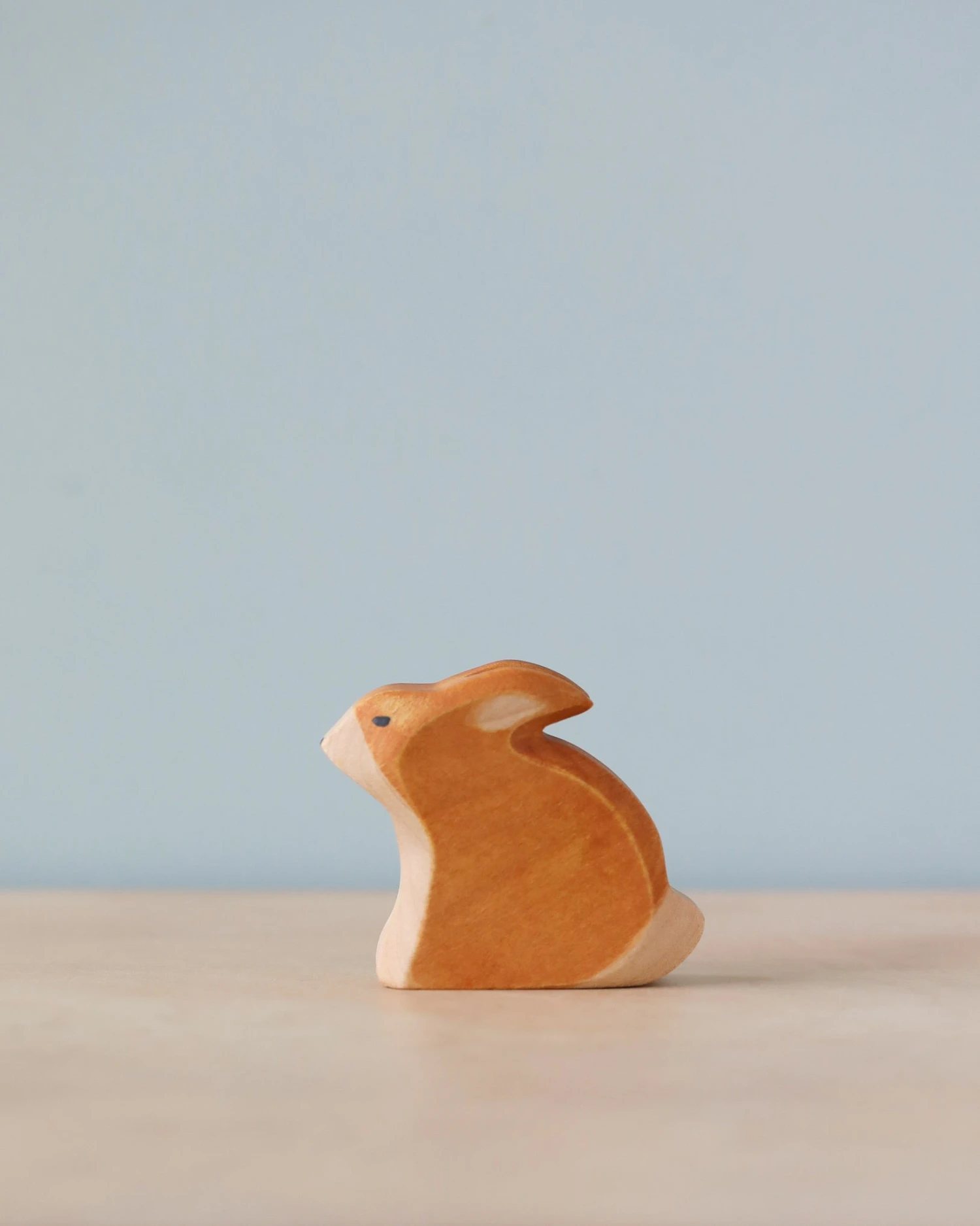 Handmade Holzwald Sitting Rabbit 4 Handmade Holzwald Sitting Rabbit - Image 2