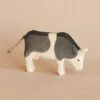 Ostheimer Cow - Black & White - Eating -Toys Selection 2J2A5576 2 6ce49abe f744 4450 87d9 6c262bc8db69