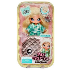 Na! Na! Na! Surprise Na Na Na Surprise 2-in-1 Soft Fashion Doll Glam Series - Victoria Grand -Toys Selection 575443 Na Na Na Glam Series Victoria Grand3