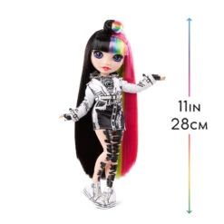 Rainbow High 2021 Collector Doll Jett Dawson -Toys Selection 576761 Rainbow High Collector Doll4