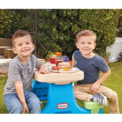 Little Tikes Easy Store Jr. Play Table With Umbrella - BlueGreen -Toys Selection 629945 Easy Store Jr Table3