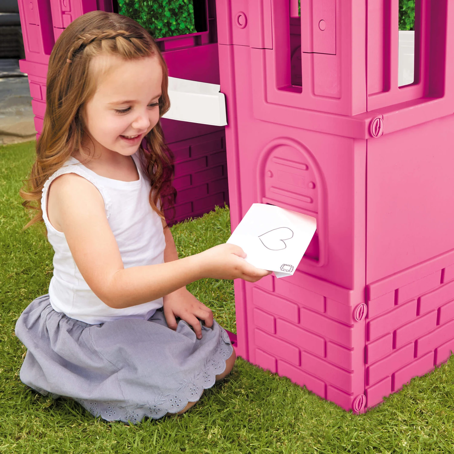 Little Tikes Cape Cottage Playhouse - Pink 5 Little Tikes Cape Cottage Playhouse - Pink - Image 3