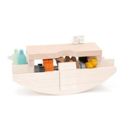 Noah's Ark -Toys Selection BajoNoahsArk1