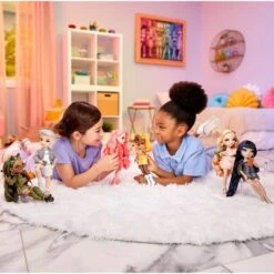 Rainbow High Kim - Denim Blue Fashion Doll -Toys Selection GUEST 973f5e01 6a15 455f a82b e27bf91200a8 3