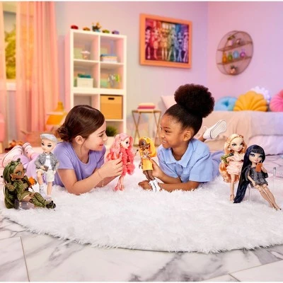 Rainbow High Priscilla Perez Fashion Doll 9 Rainbow High Priscilla Perez Fashion Doll - Image 7