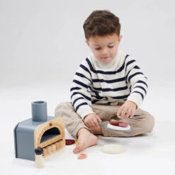 Tender Leaf Toys Wooden Make Me A Pizza Set -Toys Selection TL8244 make me a pizza 4 1296x jpg