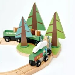 Tender Leaf Toys Wild Pines Train Set -Toys Selection TL8702 wild pines train set 6 jpg