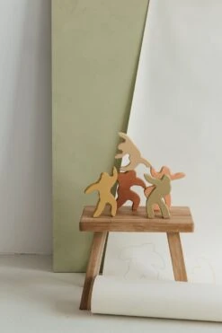 Dancing People 9 Dancing People -Toys Selection bacon studio 4 54d409b7f3 6f98c715409be3a4272803d32a01eb56