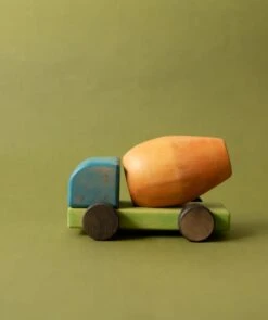 Handmade Wooden Cement Mixer -Toys Selection e723f33851adf4996d12ce9584ac32551edb7f33d3ab9a70815145745e774362 png